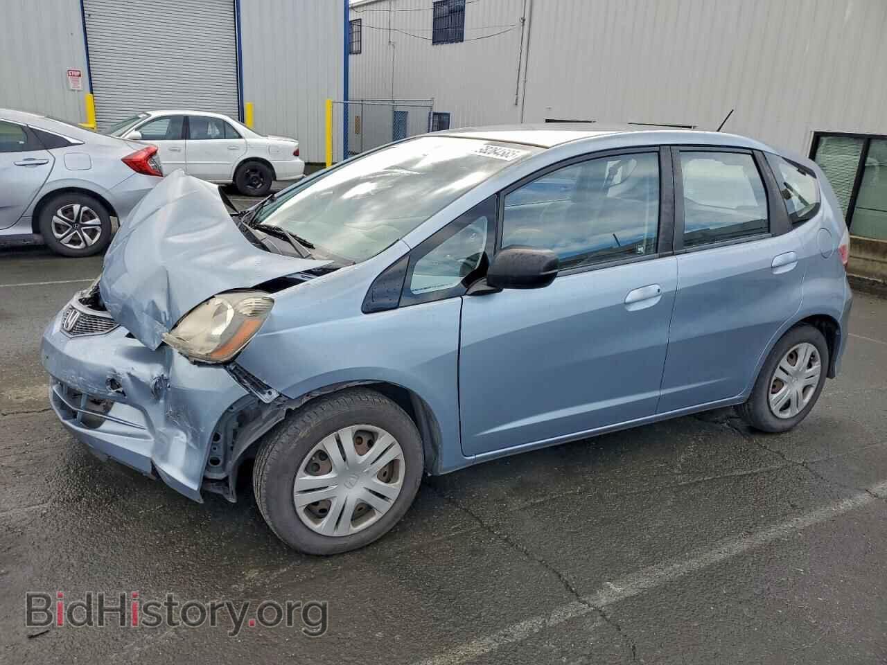 Фотография JHMGE8H38BC008683 - HONDA FIT 2011