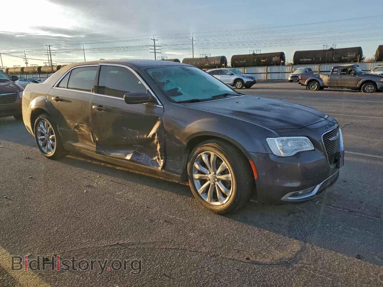 2017 CHRYSLER 300 - VIN: 2C3CCARG6HH597368 - Фото 4