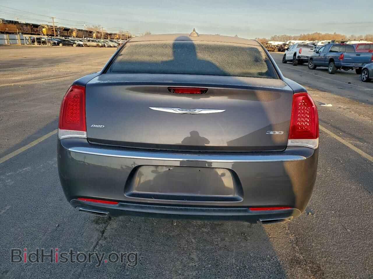 2017 CHRYSLER 300 - VIN: 2C3CCARG6HH597368 - Фото 6