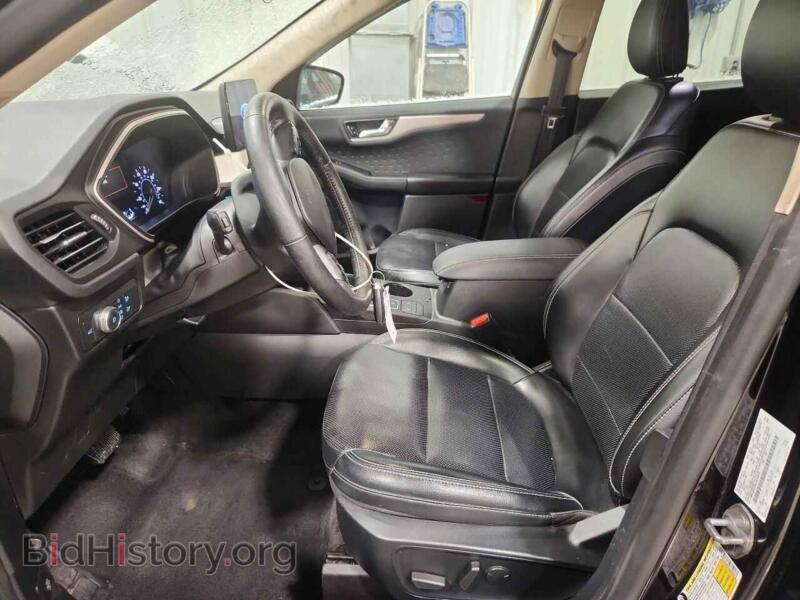 2020 Ford ESCAPE (VIN 1FMCU9H68LUA95818) — photo 7 of 13