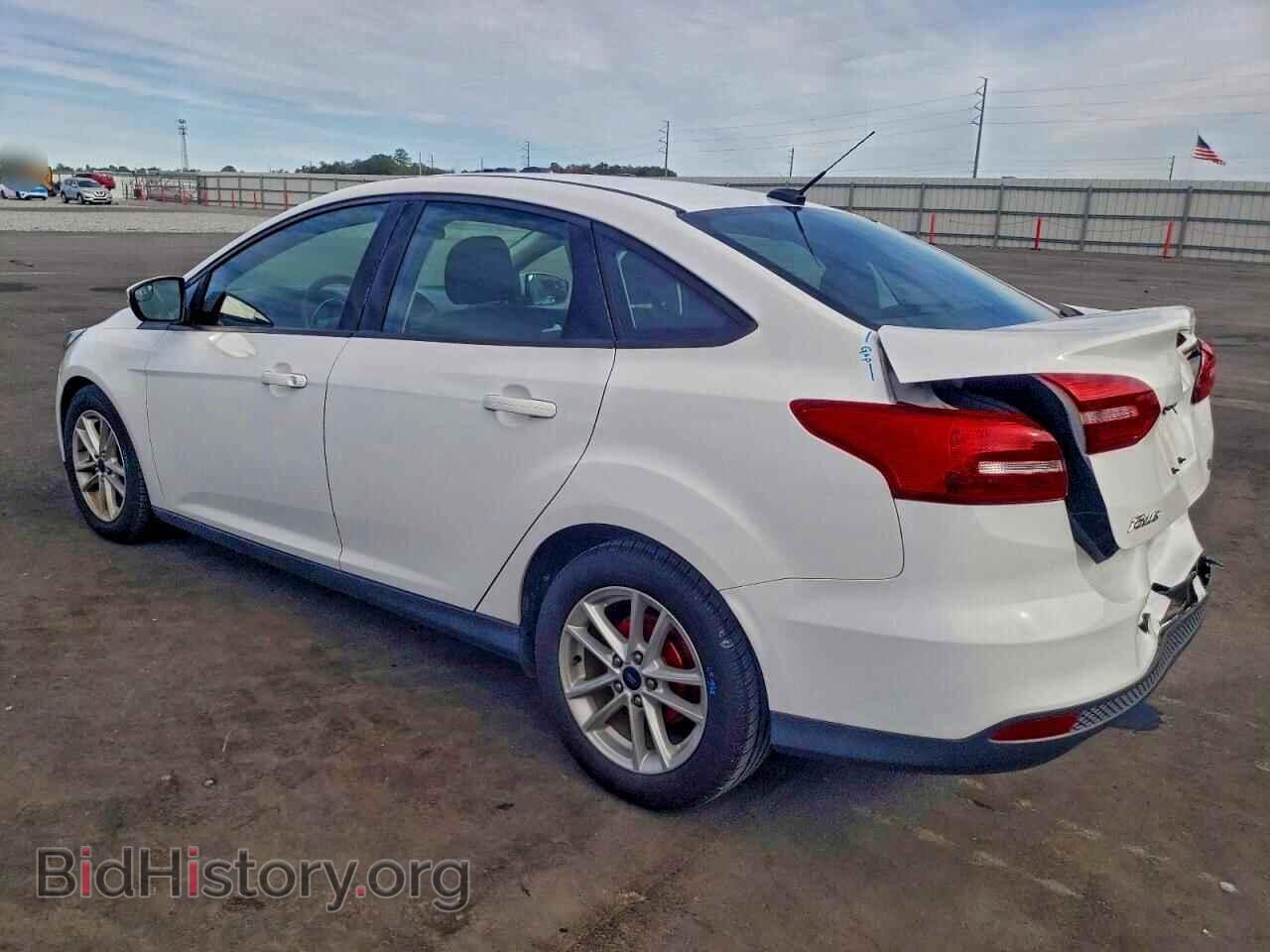 2017 FORD FOCUS - VIN: 1FADP3F25HL287004 - Фото 2