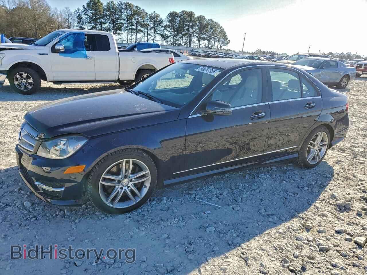 Photo WDDGF8AB3DR288454 - MERCEDES-BENZ C-CLASS 2013