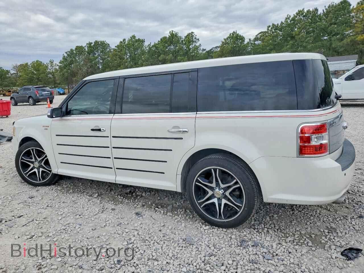 2011 FORD FLEX - VIN: 2FMHK6DT0BBD30724 - Photo 2
