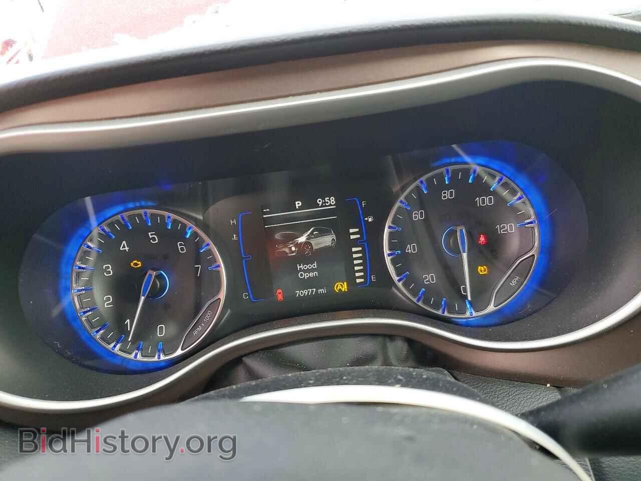 2018 CHRYSLER PACIFICA - VIN: 2C4RC1FG8JR106258 - Фото 9