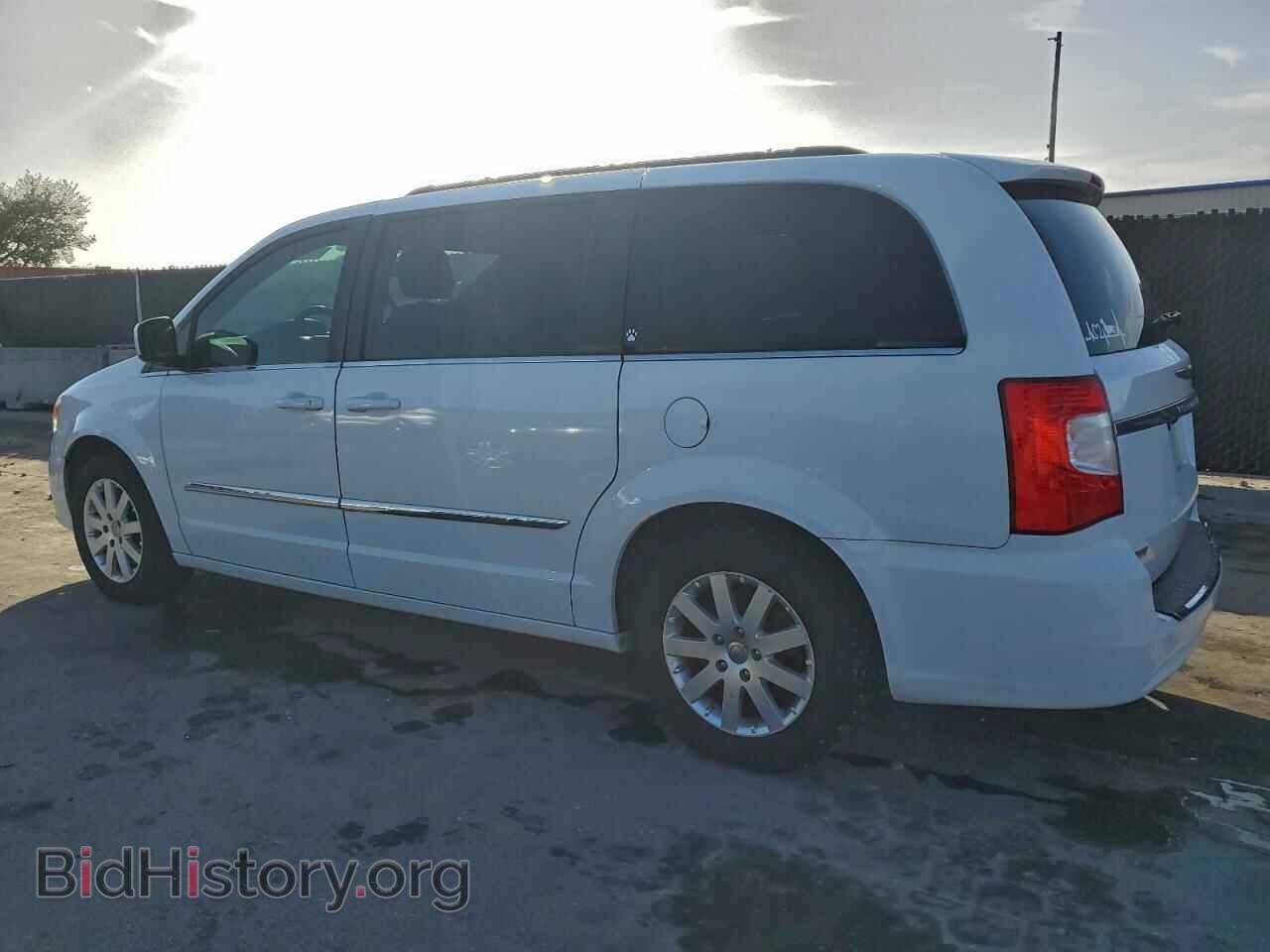 2016 CHRYSLER MINIVAN - VIN: 2C4RC1BG3GR301764 - Photo 2