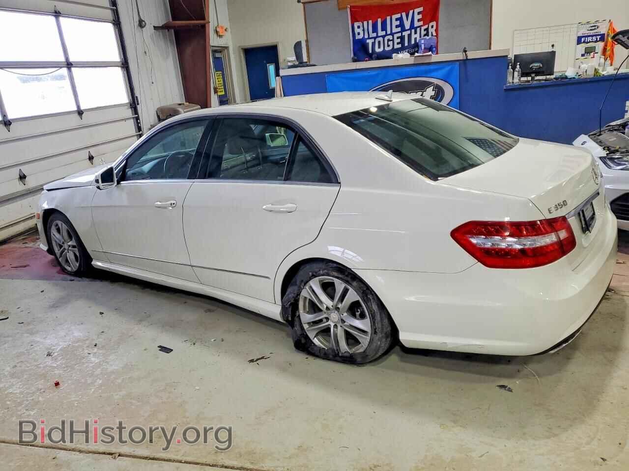 2010 MERCEDES-BENZ E-CLASS - VIN: WDDHF8HB6AA140237 - Фото 2