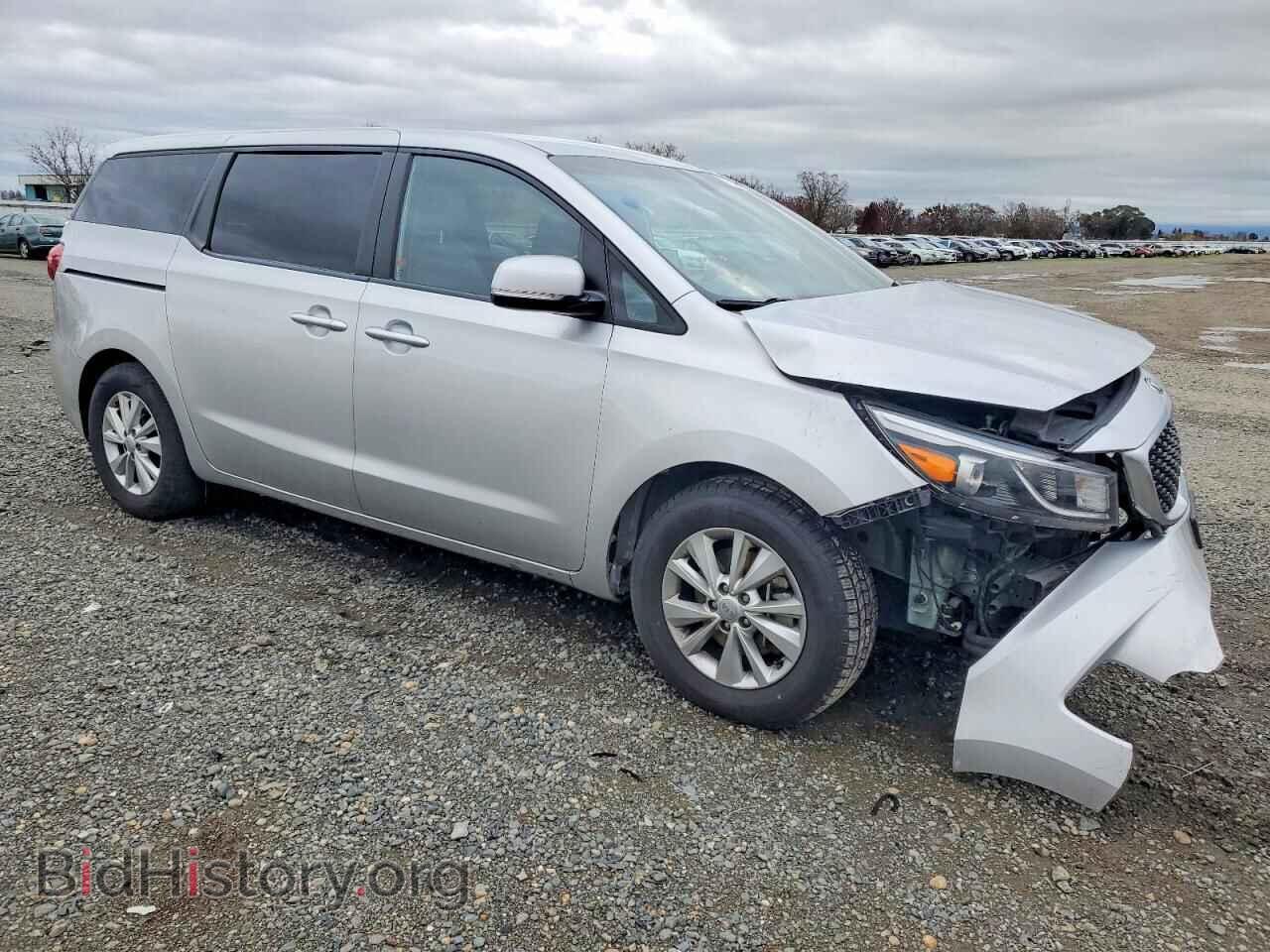 2017 KIA All Models - VIN: KNDMB5C19H6219111 - Photo 4