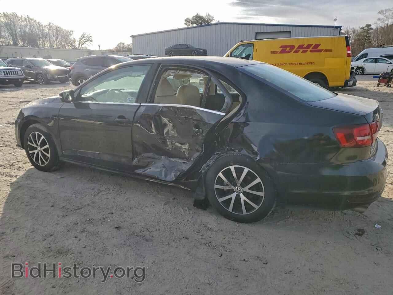 2017 VOLKSWAGEN JETTA - VIN: 3VWDB7AJ2HM201724 - Фото 2