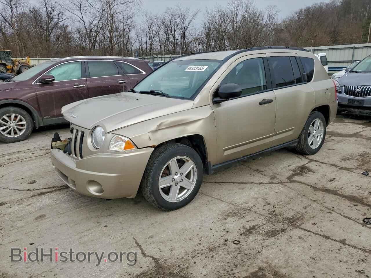 Фотография 1J4FT47B19D201860 - JEEP COMPASS 2009