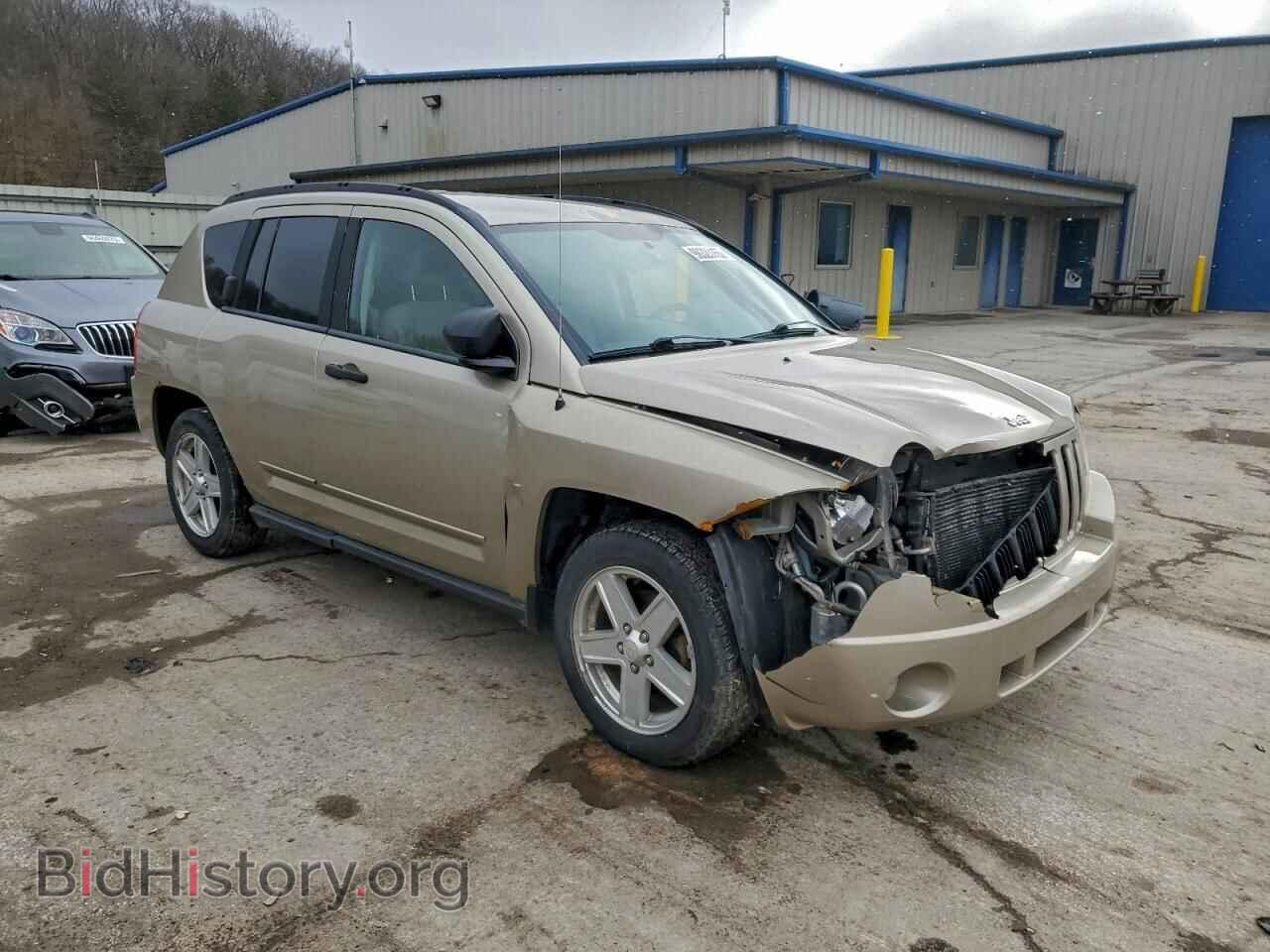 2009 JEEP COMPASS - VIN: 1J4FT47B19D201860 - Фото 4