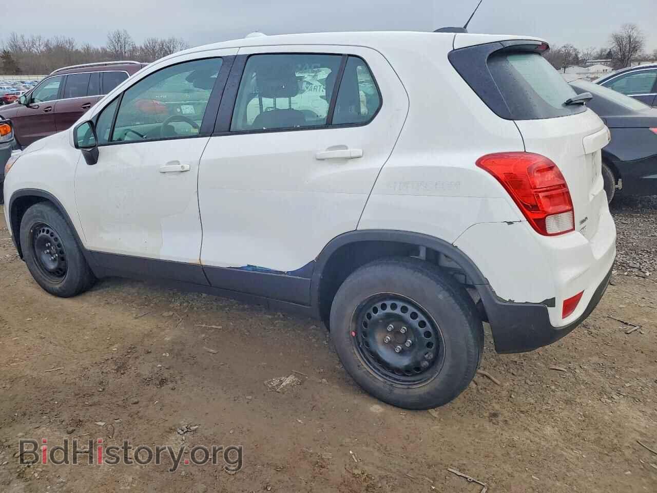 2018 CHEVROLET TRAX - VIN: KL7CJKSB5JB720689 - Фото 2