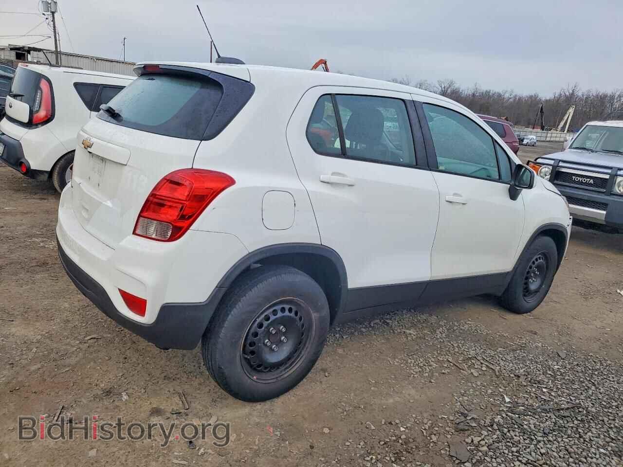 2018 CHEVROLET TRAX - VIN: KL7CJKSB5JB720689 - Фото 3