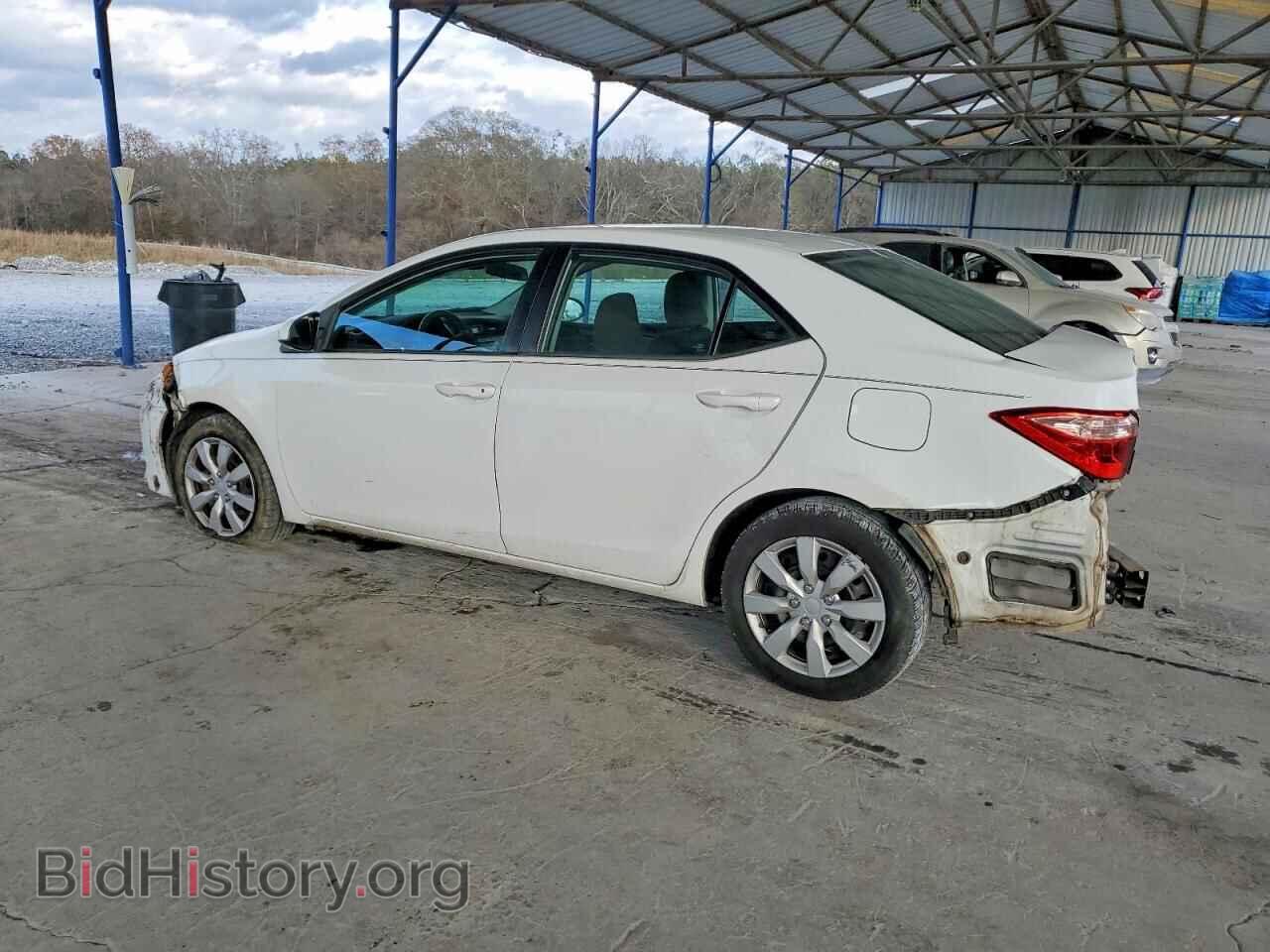 2017 TOYOTA COROLLA - VIN: 5YFBURHE2HP615880 - Фото 2
