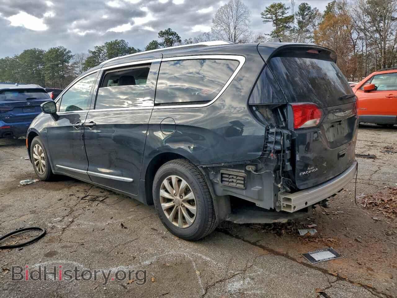 2019 CHRYSLER PACIFICA - VIN: 2C4RC1BG8KR590066 - Photo 2