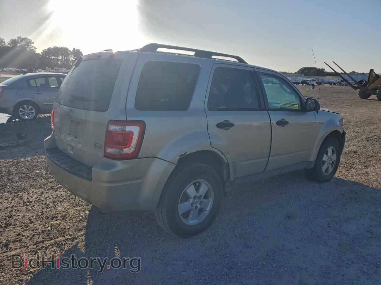 2012 FORD ESCAPE - VIN: 1FMCU9DG3CKB33899 - Фото 3