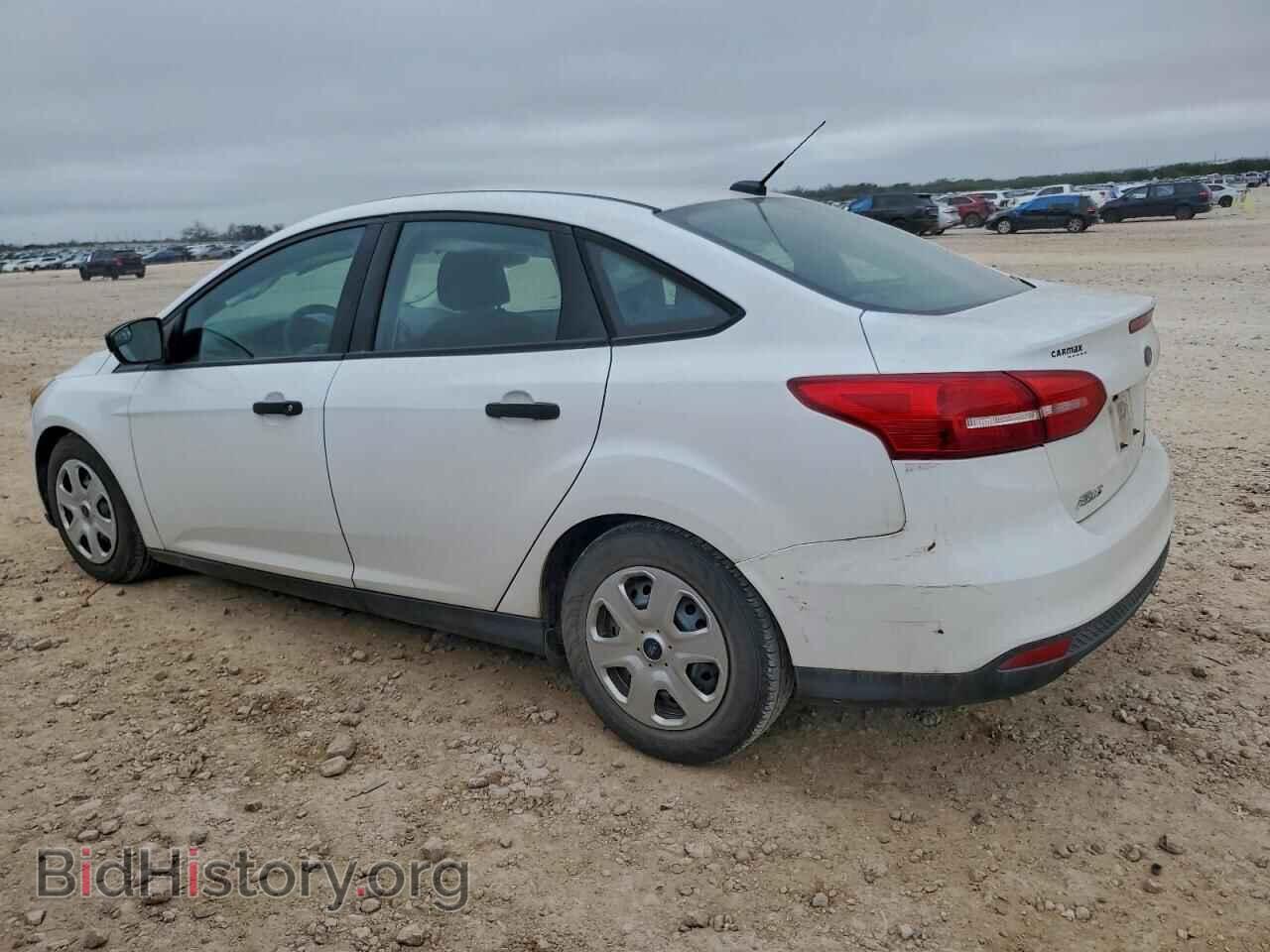 2016 FORD FOCUS - VIN: 1FADP3E20GL239247 - Фото 2