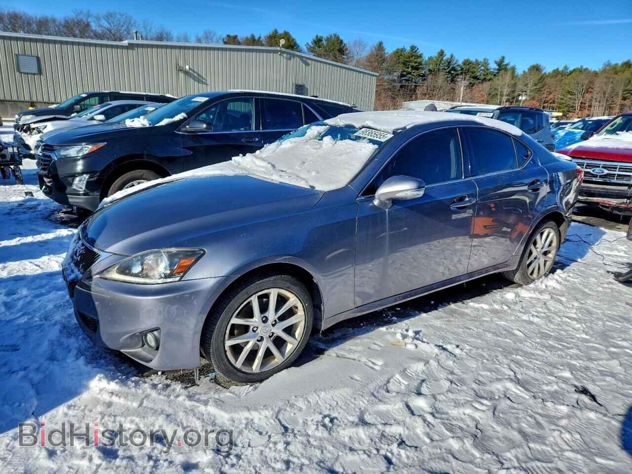 Photo JTHCF5C21C5058341 - LEXUS IS 2012