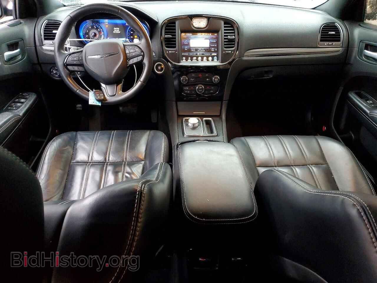 2016 CHRYSLER 300 - VIN: 2C3CCAGG1GH171055 - Фото 8