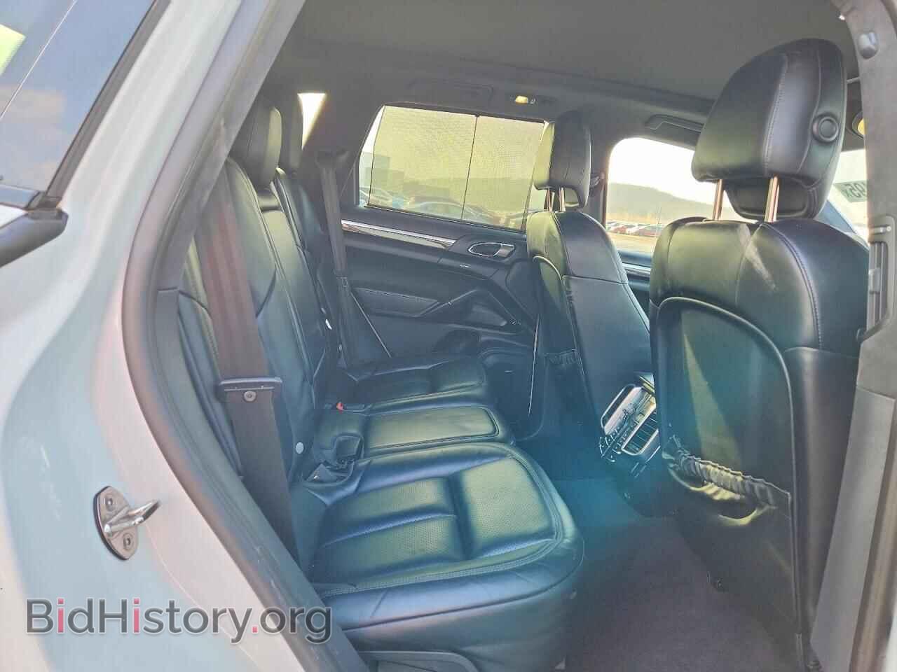 2017 PORSCHE CAYENNE - VIN: WP1AD2A28HLA81956 - Фото 10