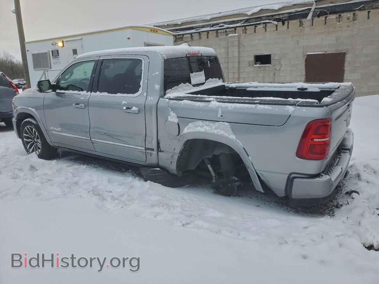 2025 RAM 1500 - VIN: 1C6SRFHP0SN603546 - Фото 2