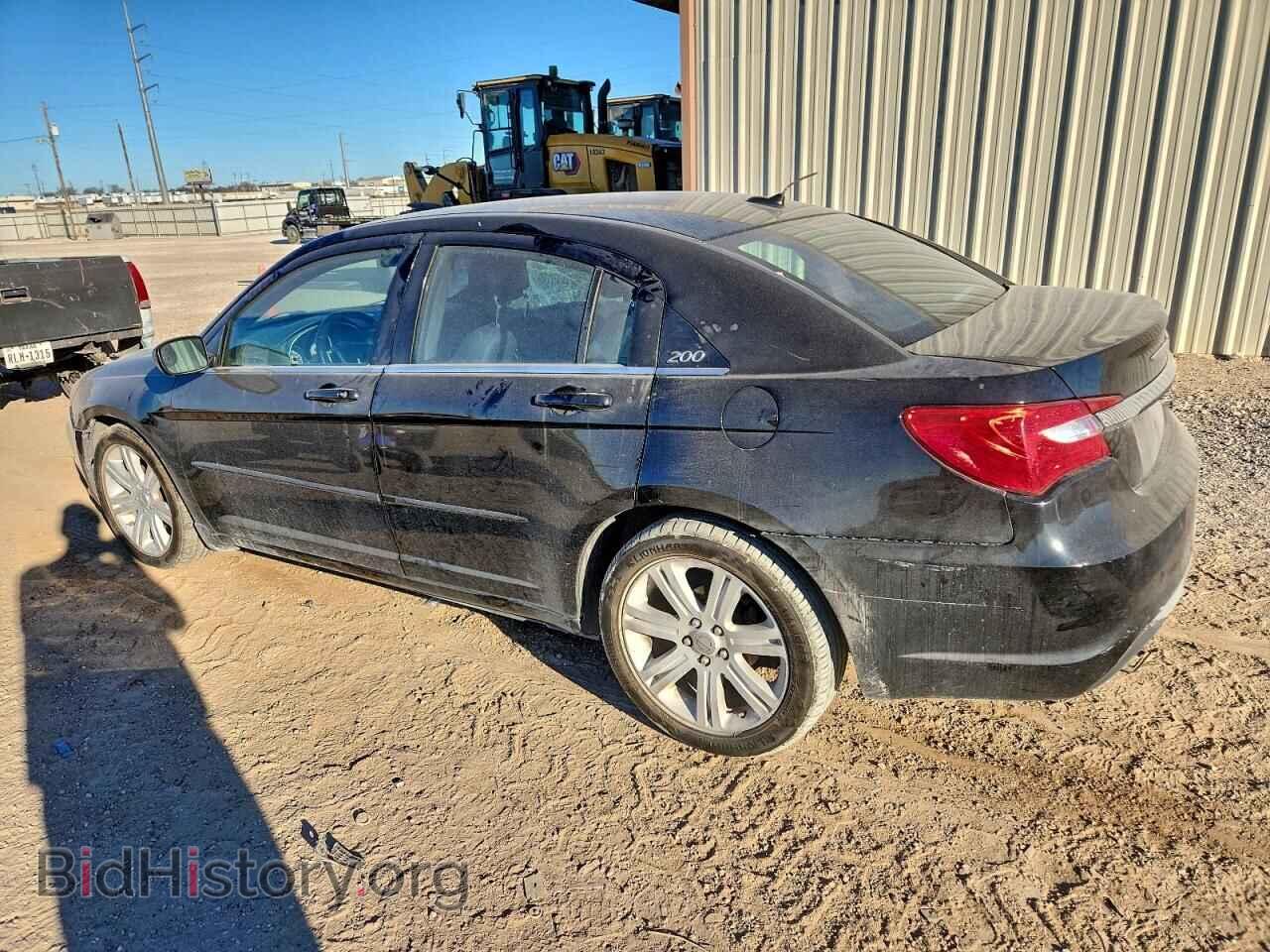 2013 CHRYSLER 200 - VIN: 1C3CCBBB1DN714702 - Фото 2
