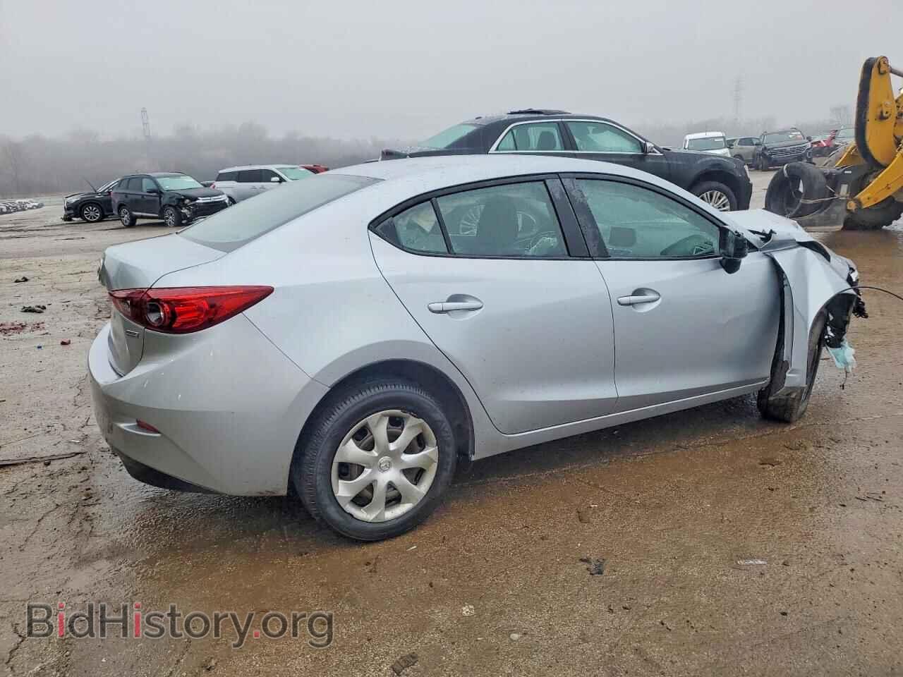 2018 MAZDA 3 - VIN: 3MZBN1U74JM197919 - Фото 3