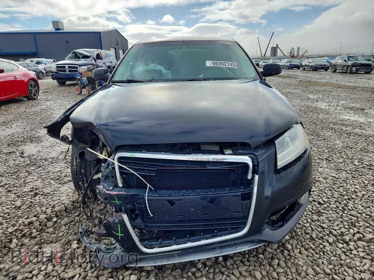 2011 AUDI A3 - VIN: WAUBJAFM5BA006036 - Фото 5