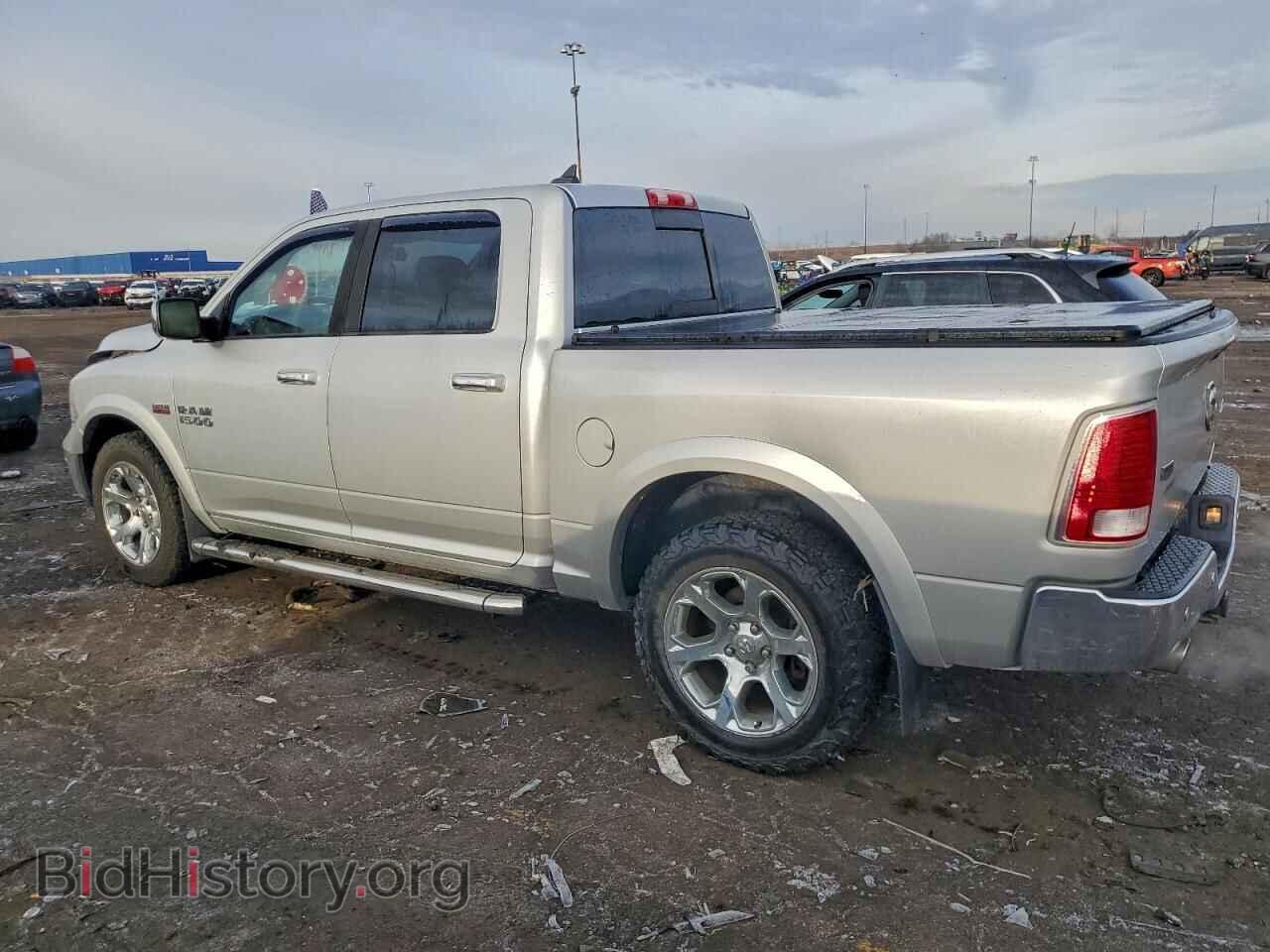 2015 RAM 1500 - VIN: 1C6RR7NTXFS585280 - Фото 2