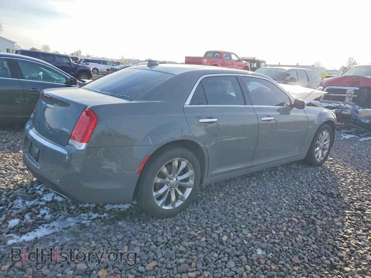 2018 CHRYSLER 300 - VIN: 2C3CCAKG5JH191808 - Фото 3