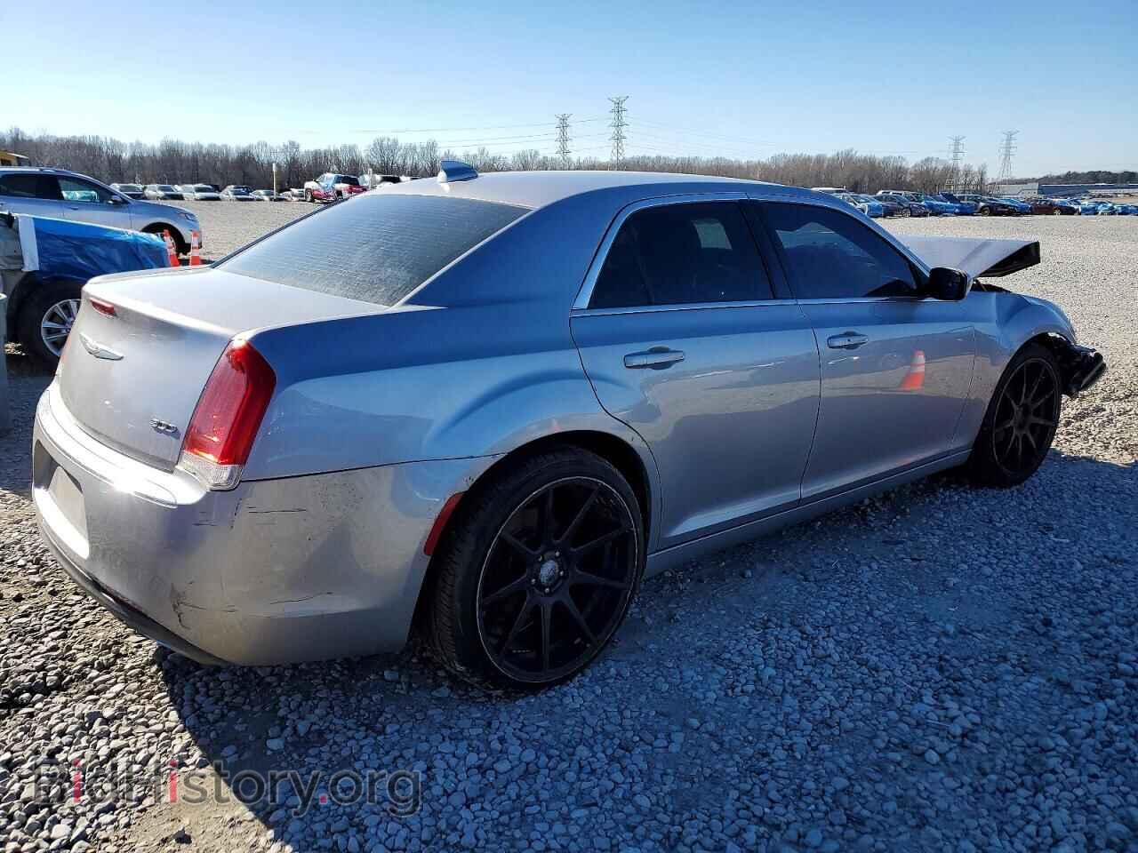 2015 CHRYSLER 300 - VIN: 2C3CCAAG2FH779478 - Фото 3
