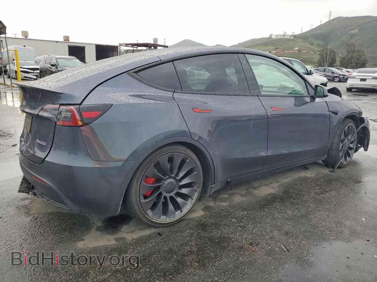 2022 TESLA MODEL Y - VIN: 7SAYGDEF7NF397902 - Фото 3