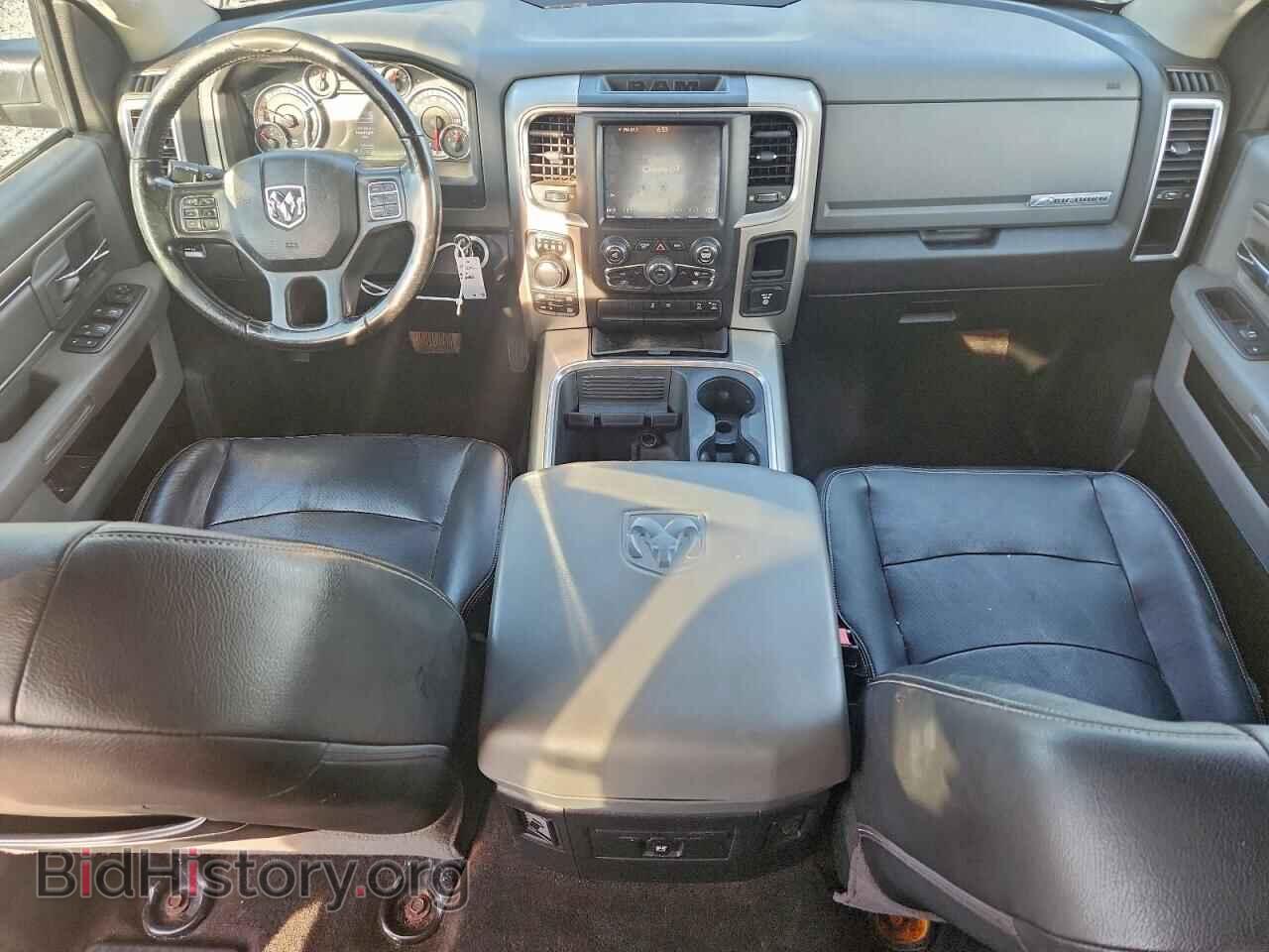 2018 RAM 1500 - VIN: 3C6RR7LT0JG130604 - Фото 8