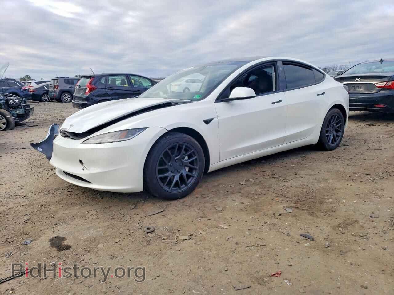 Photo 5YJ3E1EA3RF740436 - TESLA MODEL 3 2024