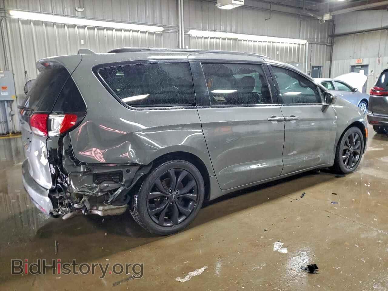 2020 CHRYSLER PACIFICA - VIN: 2C4RC1EG4LR149743 - Фото 3