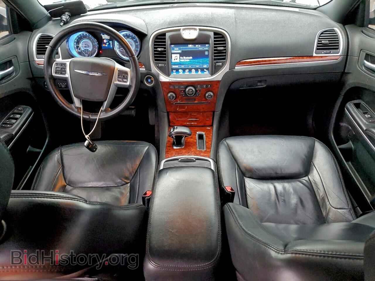 2013 CHRYSLER 300 - VIN: 2C3CCAAG3DH553334 - Фото 8