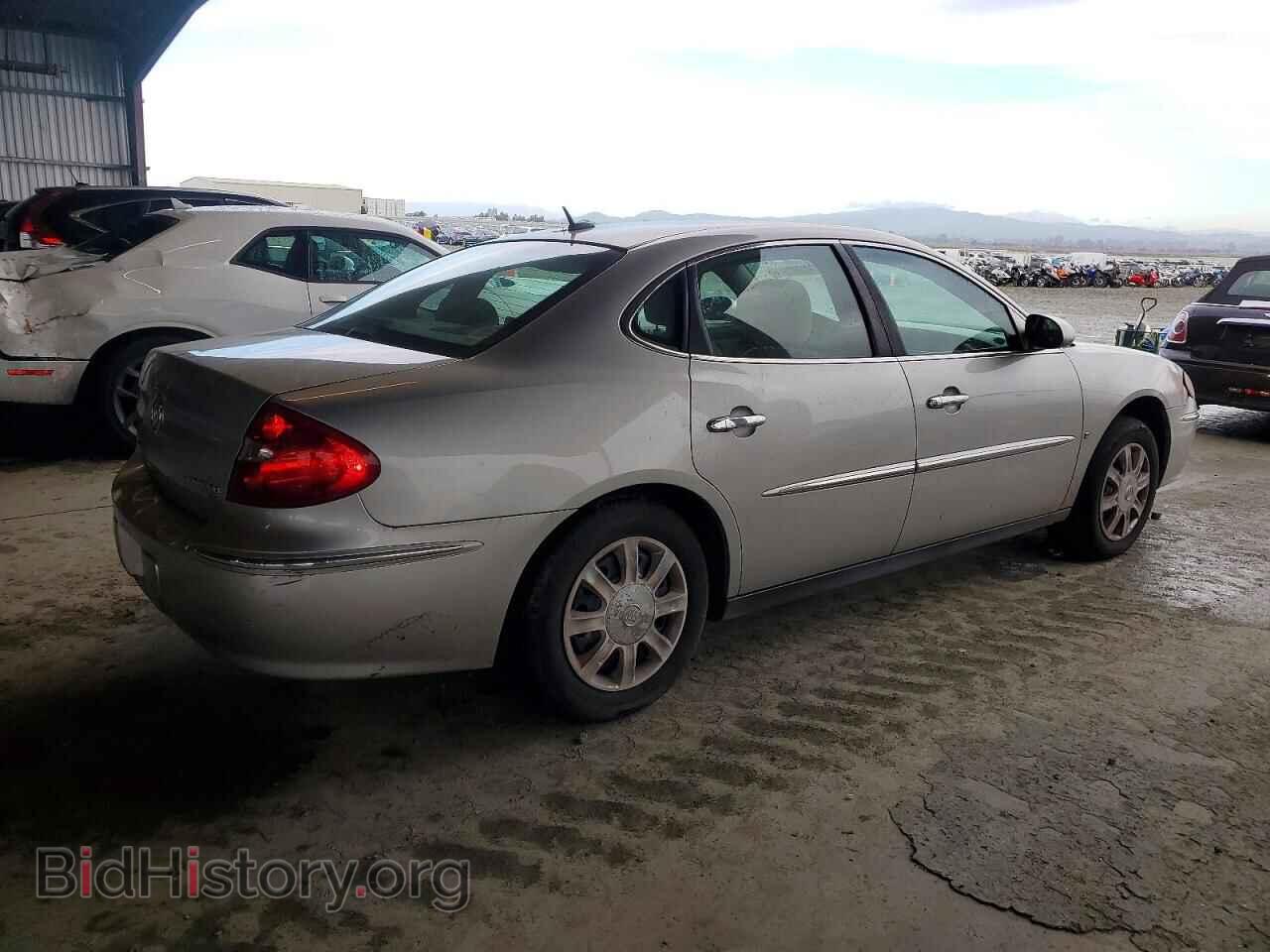 2008 BUICK LACROSSE - VIN: 2G4WC582381178307 - Фото 3
