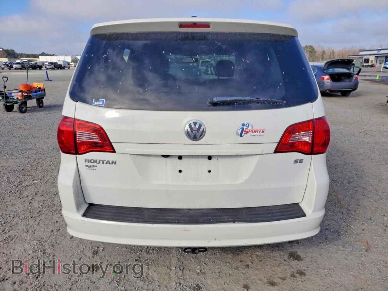 2011 VOLKSWAGEN ROUTAN - VIN: 2V4RW3DG8BR691582 - Фото 6