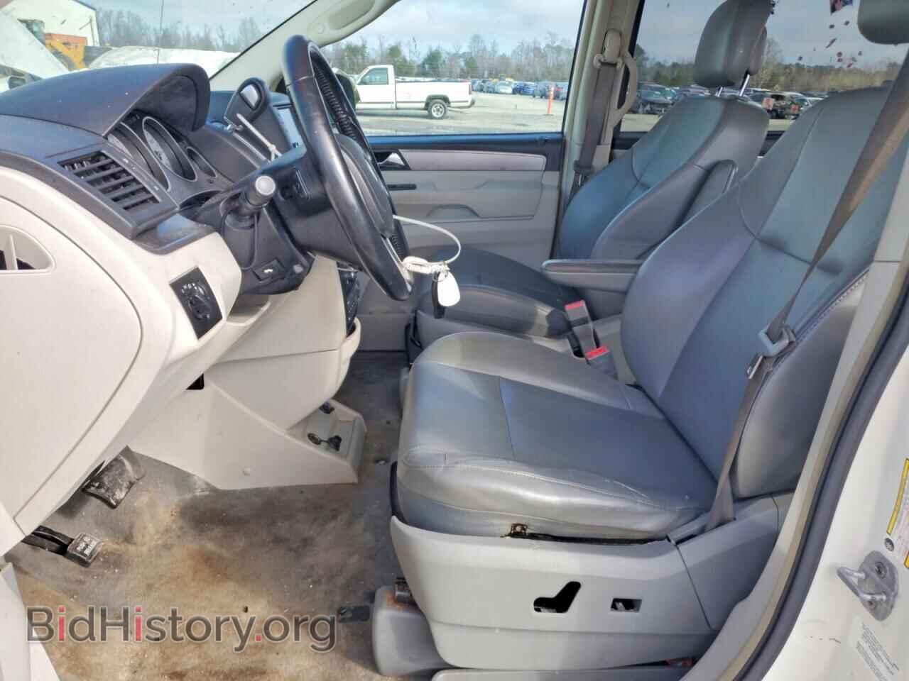 2011 VOLKSWAGEN ROUTAN - VIN: 2V4RW3DG8BR691582 - Фото 7