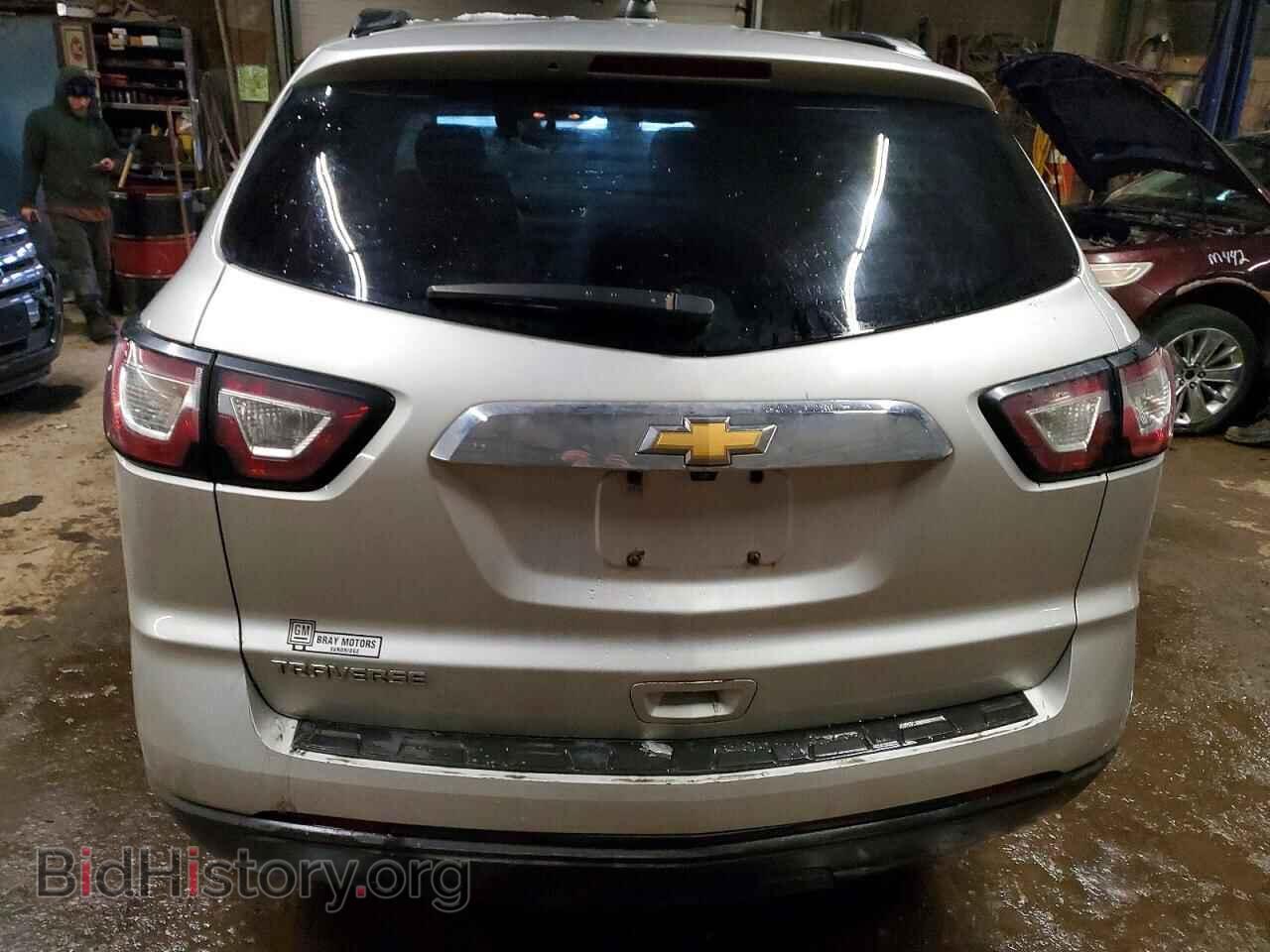 2017 CHEVROLET TRAVERSE - VIN: 1GNKRFED3HJ179631 - Фото 6