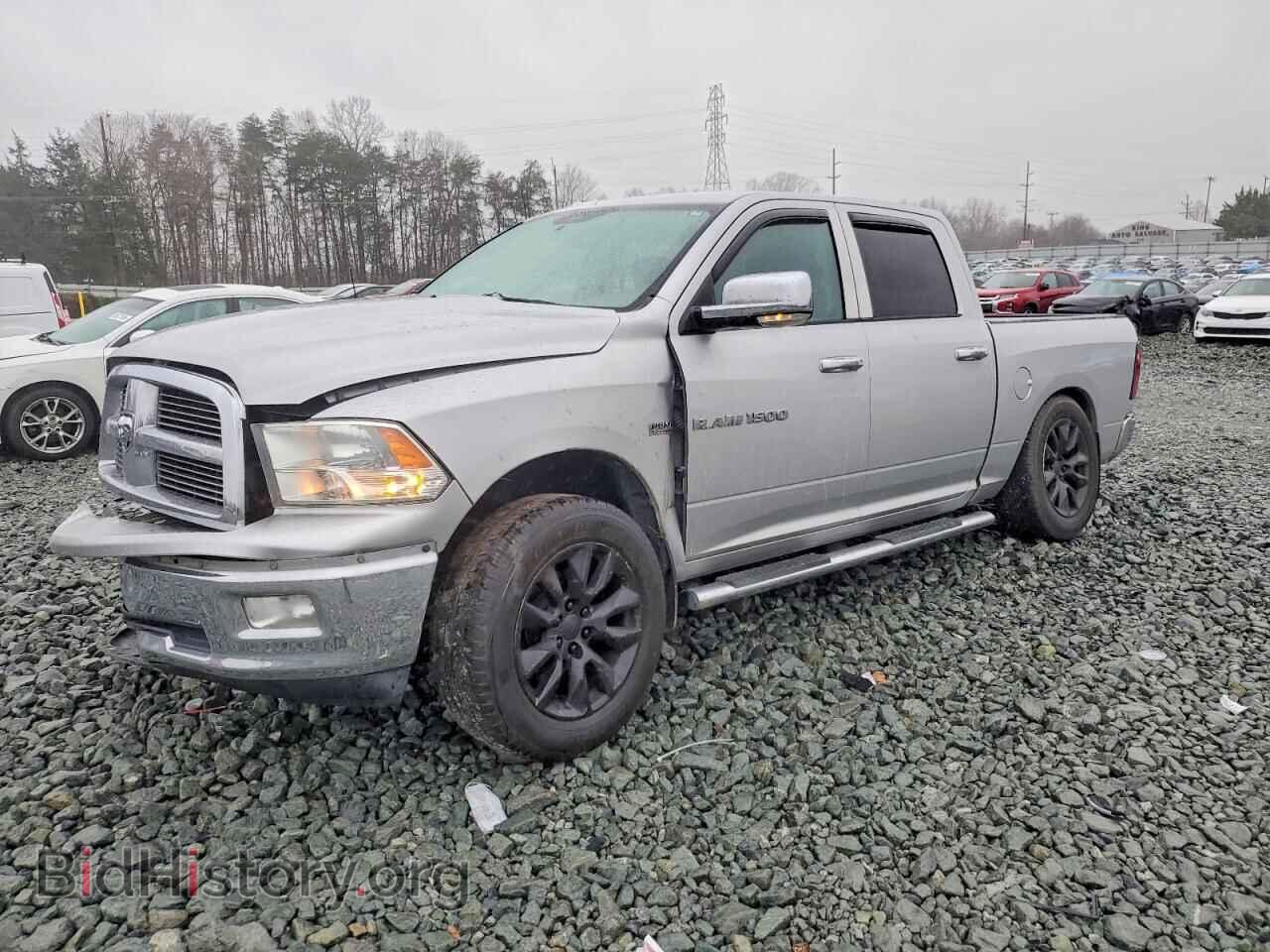Photo 1D7RB1CT7BS577473 - DODGE All Models 2011