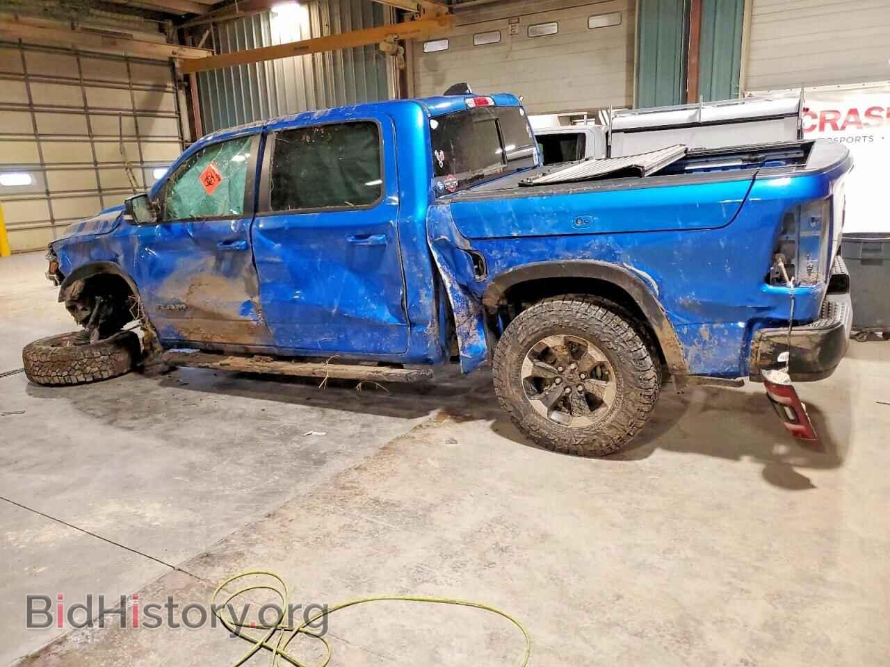 2020 RAM 1500 - VIN: 1C6SRFLT9LN408647 - Фото 2