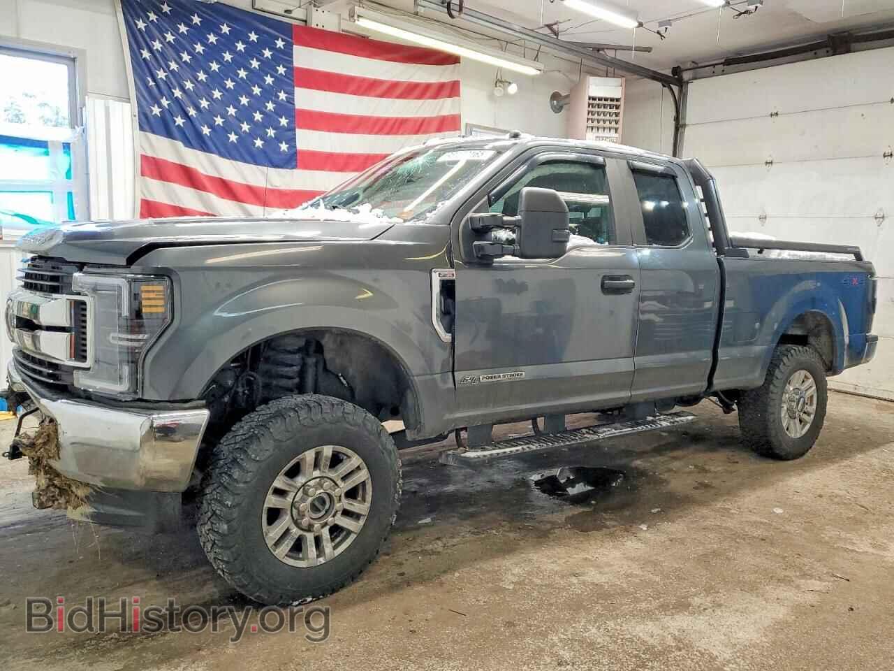 Фотография 1FT7X2BT8HEB66794 - FORD F250 2017
