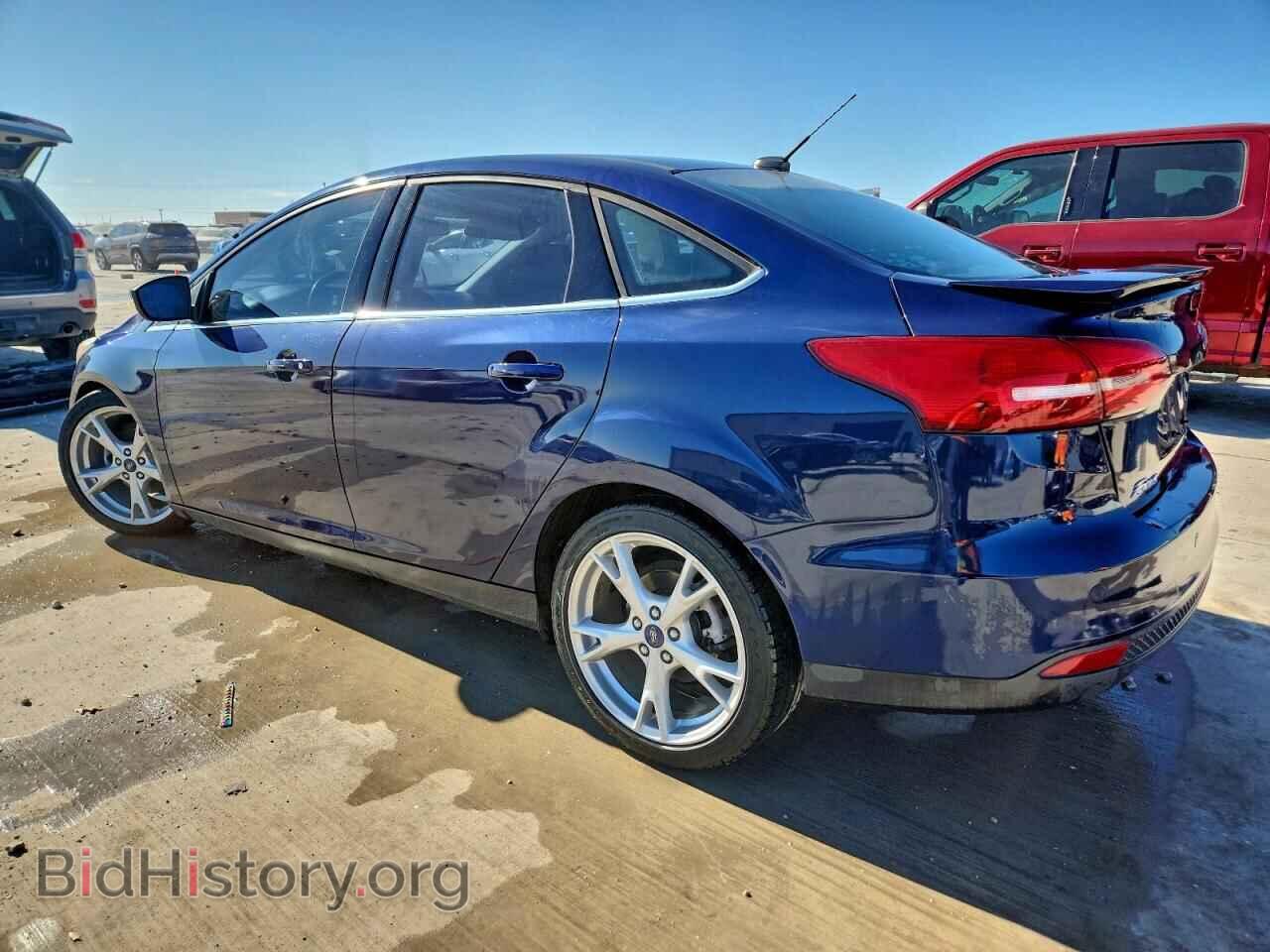 2016 FORD FOCUS - VIN: 1FADP3J24GL383163 - Фото 2