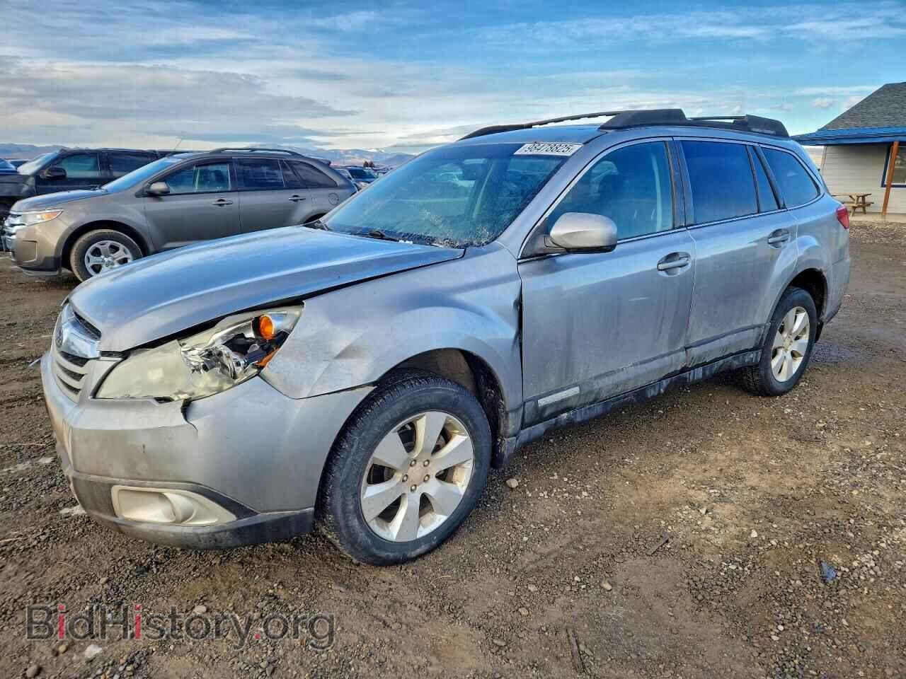 Photo 4S4BRCGC5B3377176 - SUBARU OUTBACK 2011