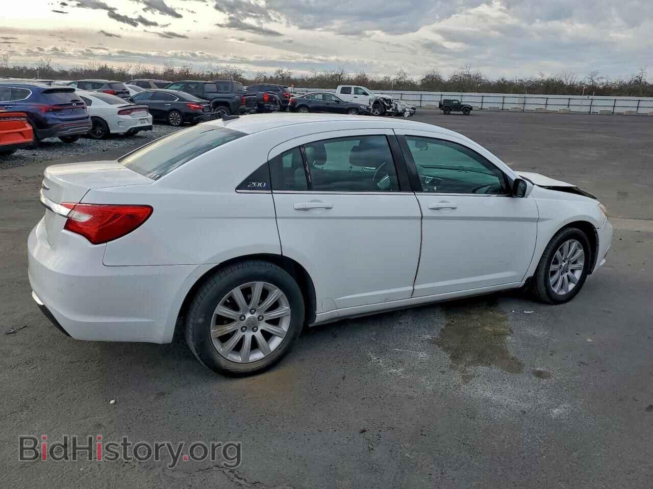 2013 CHRYSLER 200 - VIN: 1C3CCBBGXDN533755 - Фото 3