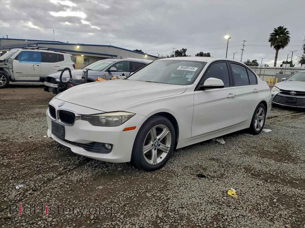 Фотография WBA3C1C58CF433419 - BMW 3 SERIES 2012