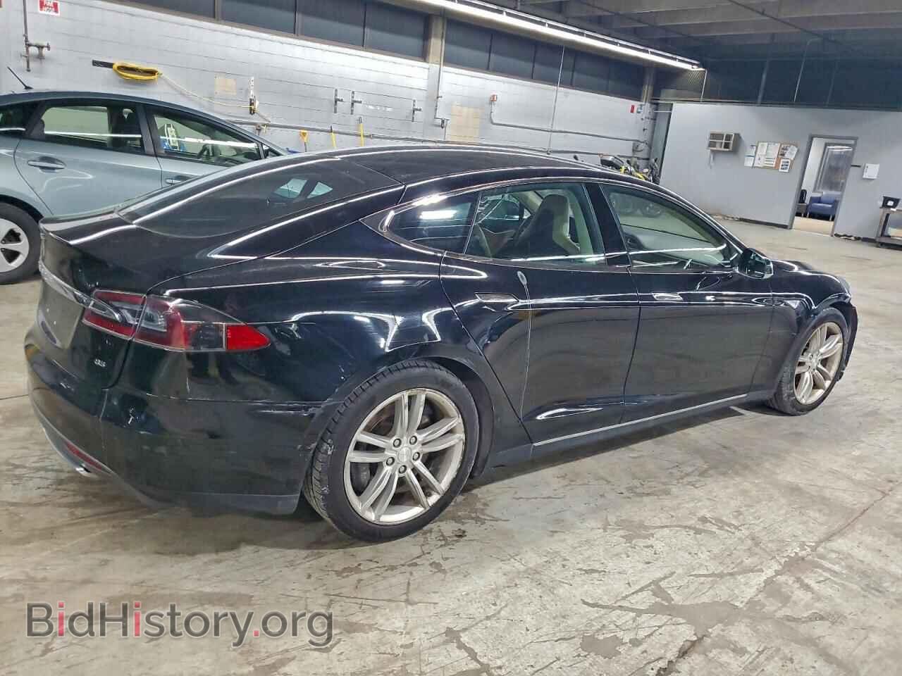 2013 TESLA MODEL S - VIN: 5YJSA1CN9DFP10668 - Фото 3