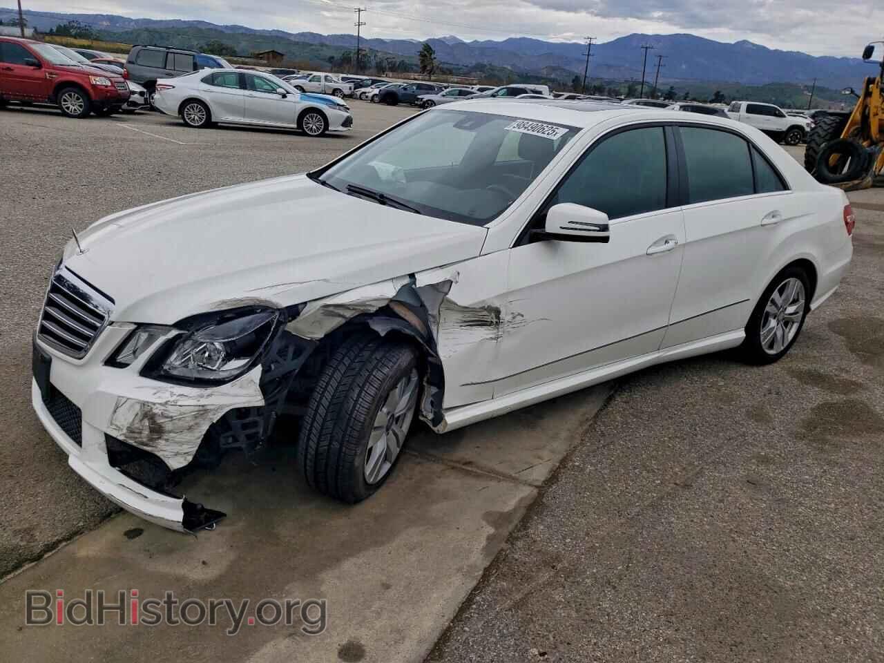 Photo WDDHF9FB1DA738068 - MERCEDES-BENZ E-CLASS 2013