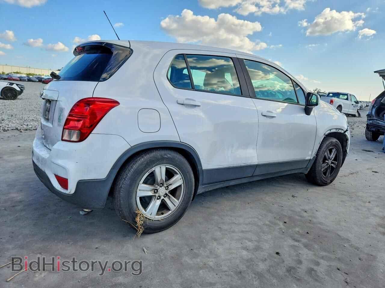 2020 CHEVROLET TRAX - VIN: 3GNCJKSB5LL135509 - Фото 3