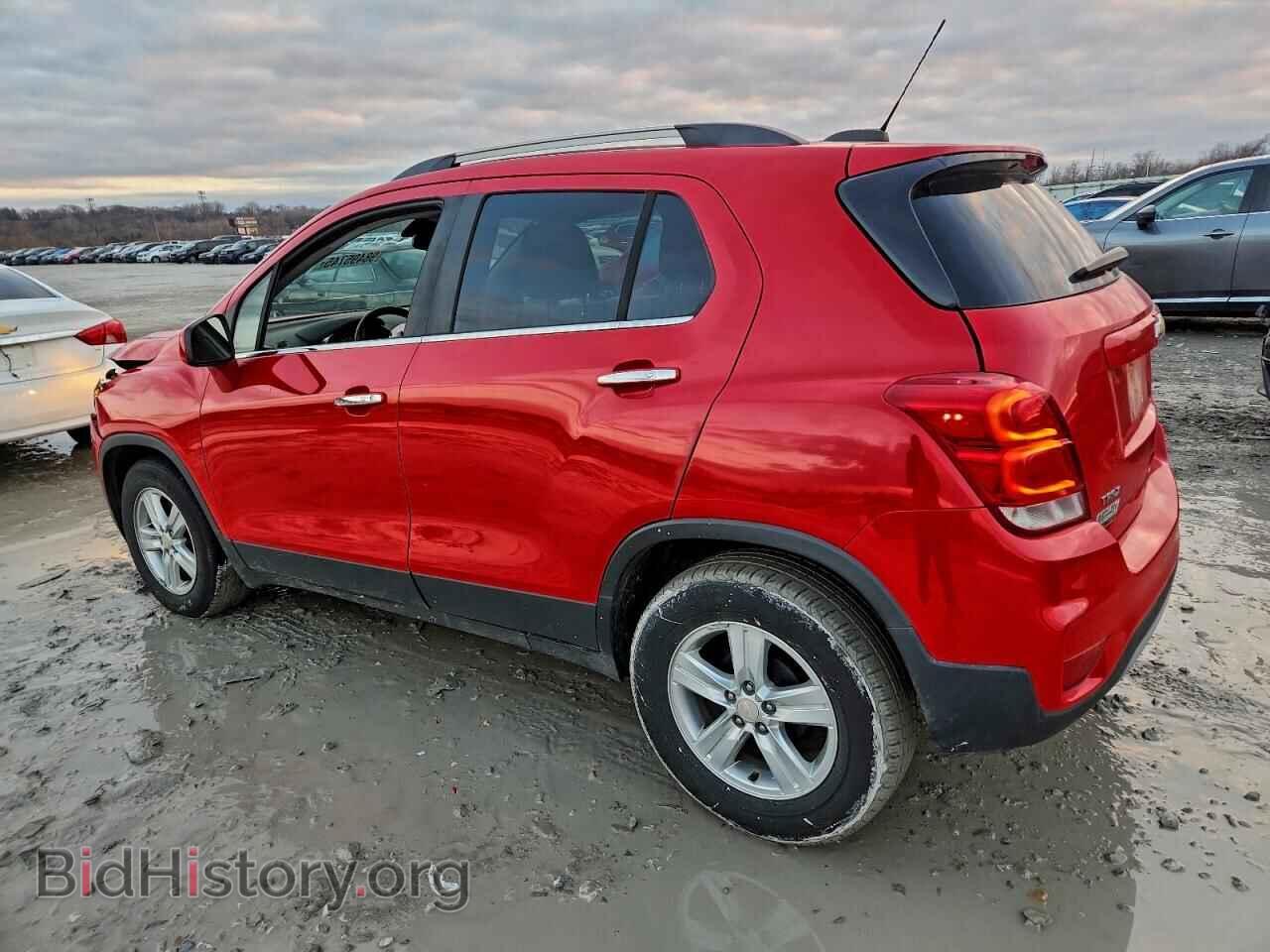 2017 CHEVROLET TRAX - VIN: 3GNCJLSB7HL150137 - Фото 2